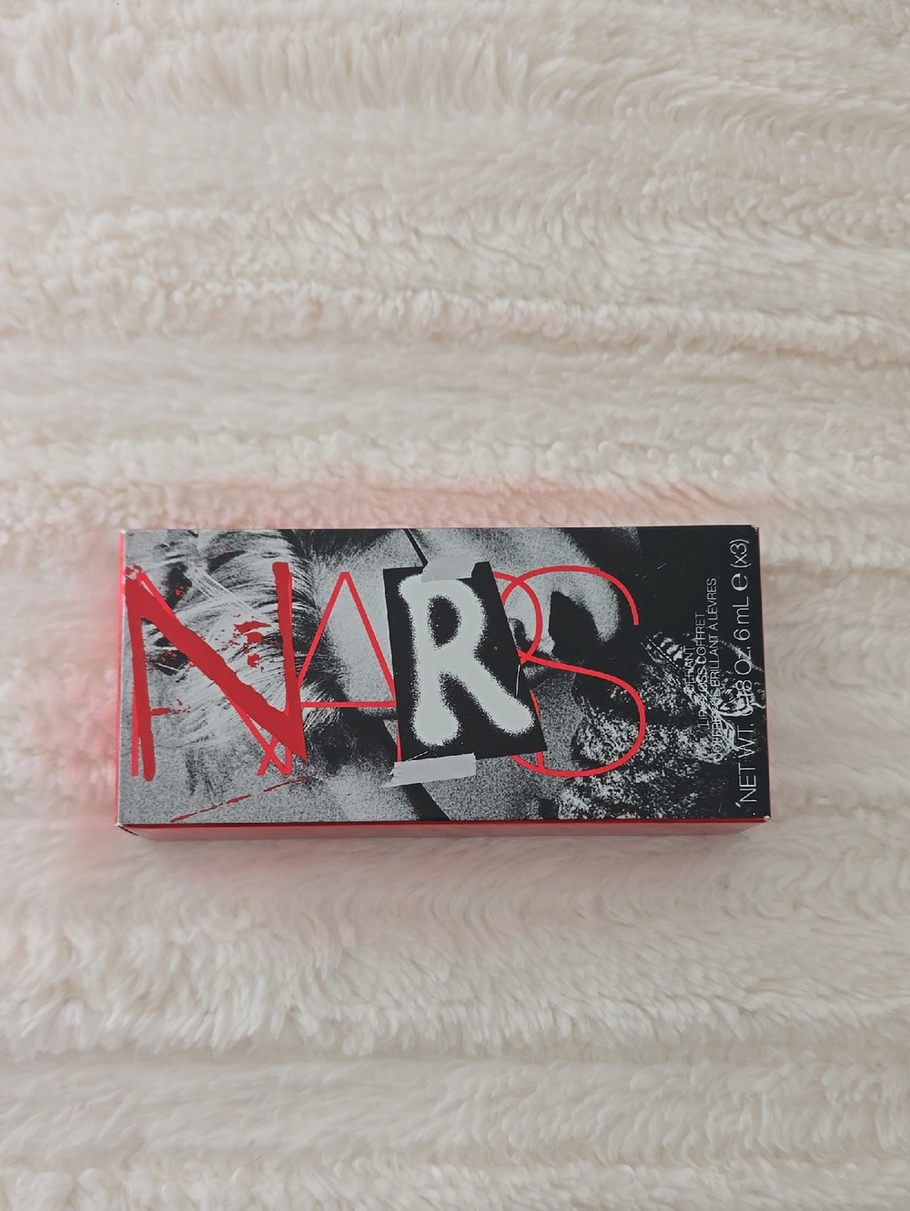 NARS DEFIANT LIP GLOSS COFFRET
